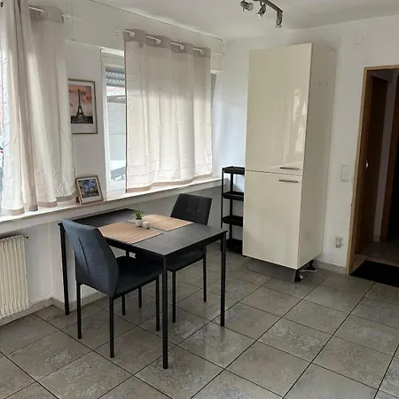 דירה Monteurwohnung אהאוס